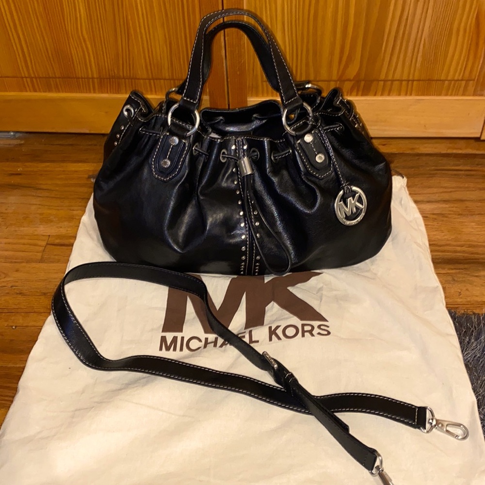 3 way MK leather studded bag 🖤